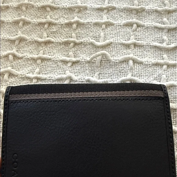 Coach Passport Case NWT - Picture 5 of 6